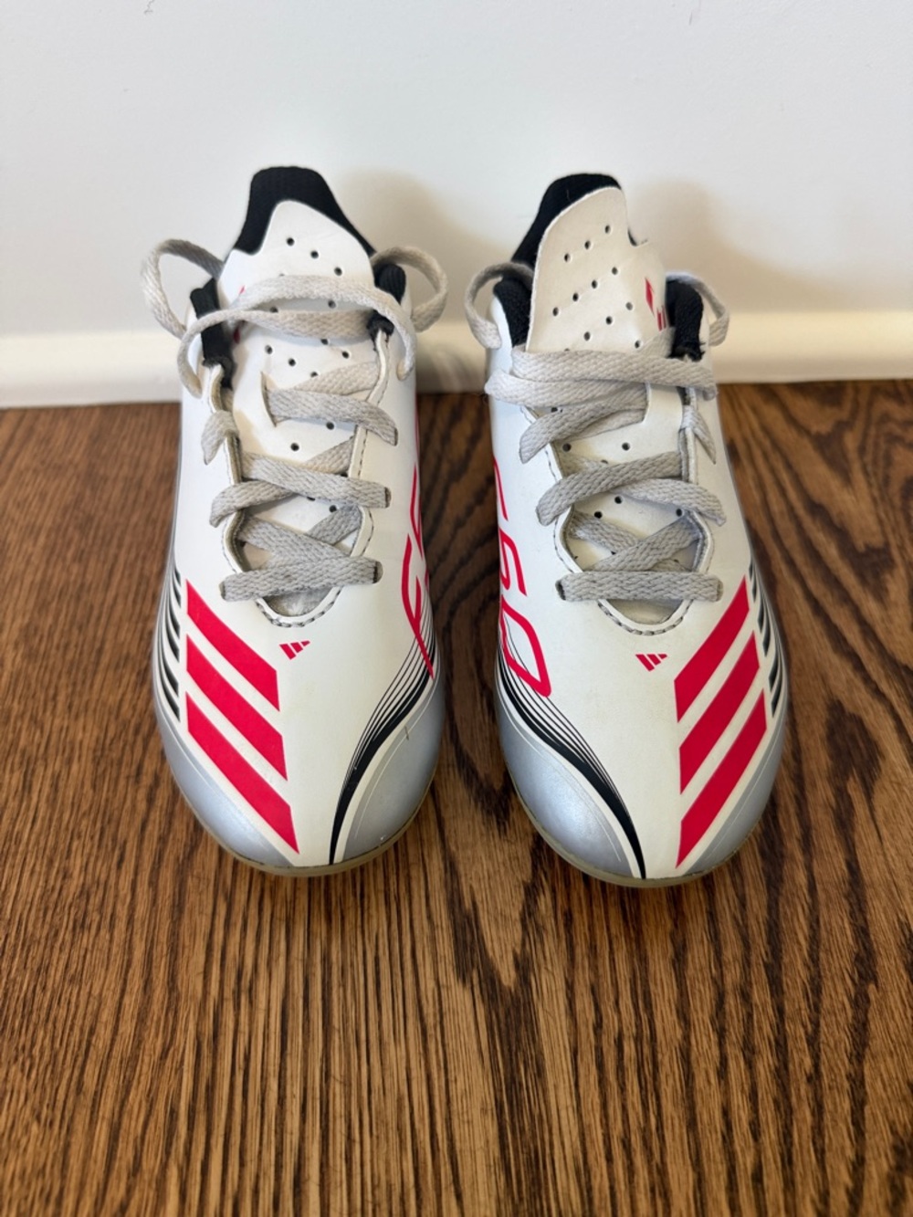 Adidas Messi Kids Cleats sz 12 Great condition